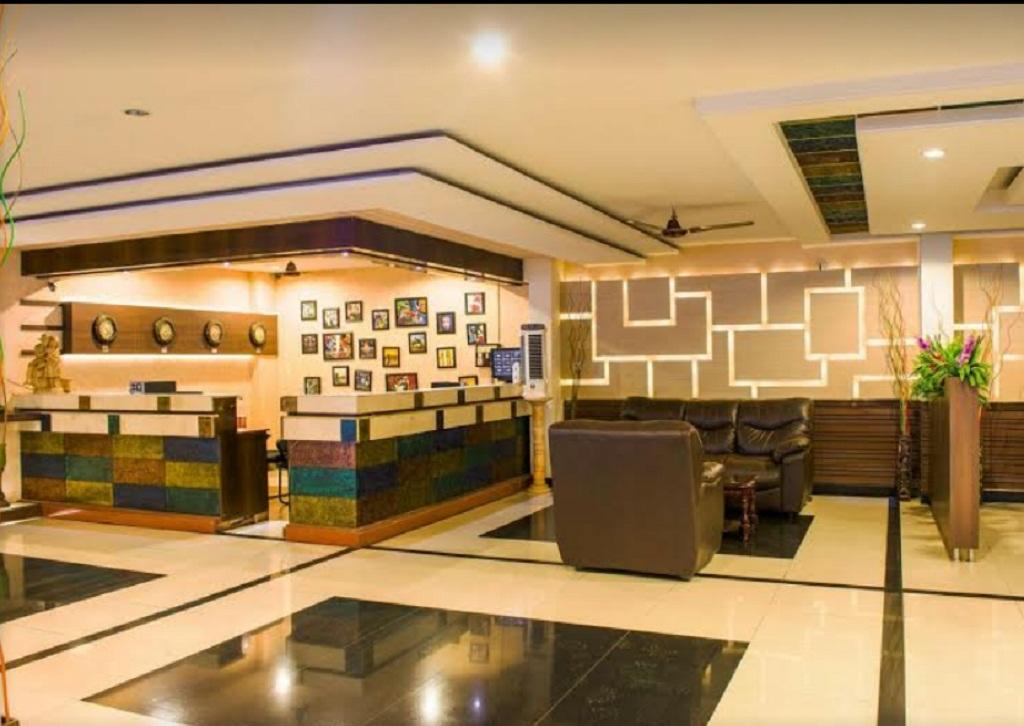 A.R Grand Hotel Visakhapatnam Extérieur photo