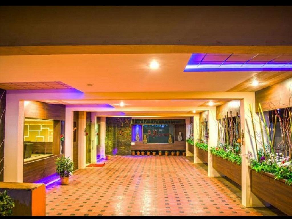 A.R Grand Hotel Visakhapatnam Extérieur photo