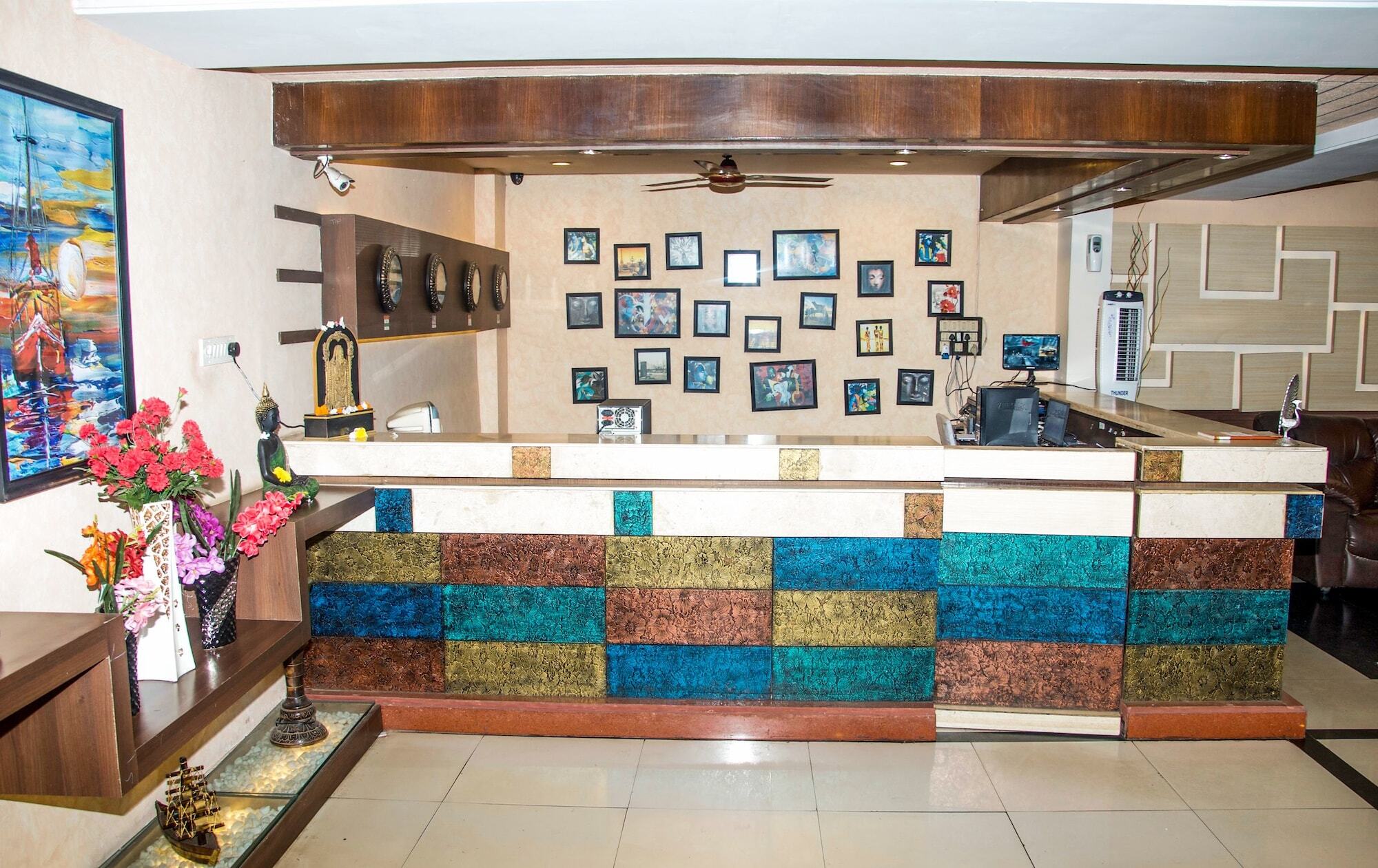 A.R Grand Hotel Visakhapatnam Extérieur photo